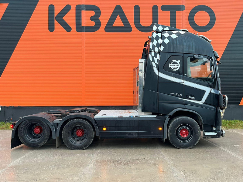 Volvo FH 16 750 6x4 GCW 80 ton / RETARDER / HYDRAULICS / TANDEM AXLE LIFT - Cabeza tractora: foto 5 Volvo FH 16 750 6x4 GCW 80 ton / RETARDER / HYDRAULICS / TANDEM AXLE LIFT - Cabeza tractora: foto 5