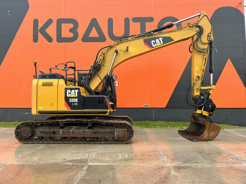 Caterpillar 320 E 3D / ROTOTILT / CENTRAL LUBRICATION / 3D / AC - Excavadora de cadenas: foto 3 Caterpillar 320 E 3D / ROTOTILT / CENTRAL LUBRICATION / 3D / AC - Excavadora de cadenas: foto 3