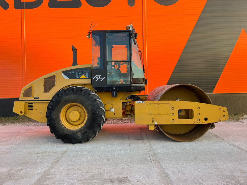 Caterpillar CS 56 3D Trimble DCM300G / AC - Rodillo: foto 5 Caterpillar CS 56 3D Trimble DCM300G / AC - Rodillo: foto 5