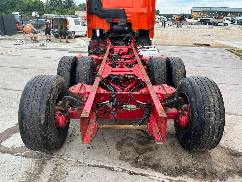 DAF CF85 6x2 CHASSIS - Chasis camión: foto 5 DAF CF85 6x2 CHASSIS - Chasis camión: foto 5