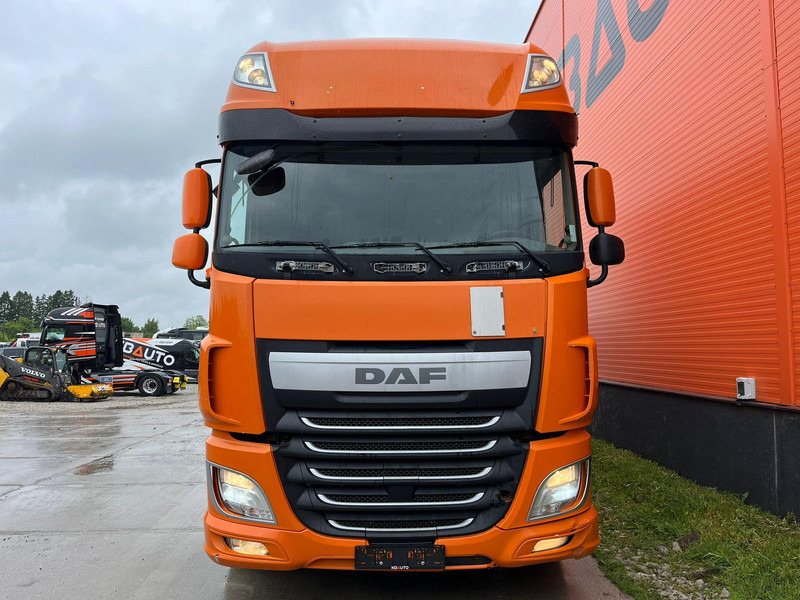DAF XF 510 6x2 FOR SALE AS CHASSIS / CHASSIS L=7400 mm - Chasis camión: foto 2 DAF XF 510 6x2 FOR SALE AS CHASSIS / CHASSIS L=7400 mm - Chasis camión: foto 2
