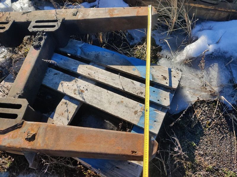 CRANE CONSOLE BRACKET - Implemento para Grúa: foto 4 CRANE CONSOLE BRACKET - Implemento para Grúa: foto 4