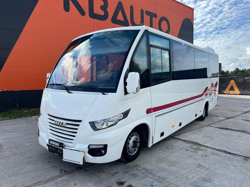 Iveco Daily Rapido 4x2 AC / WEBASTO / 30 SEATS - Minibús, Furgoneta de pasajeros: foto 3 Iveco Daily Rapido 4x2 AC / WEBASTO / 30 SEATS - Minibús, Furgoneta de pasajeros: foto 3