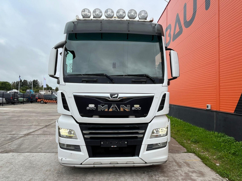 MAN TGX 26.500 6x2*4 HIAB XR 21 ton / CHASSIS L=5300 mm - Multibasculante camión: foto 2 MAN TGX 26.500 6x2*4 HIAB XR 21 ton / CHASSIS L=5300 mm - Multibasculante camión: foto 2