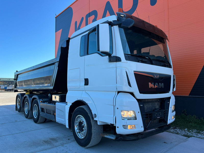 MAN TGX 35.480 8x4*4 BOX L=6105 mm - Volquete camión: foto 4 MAN TGX 35.480 8x4*4 BOX L=6105 mm - Volquete camión: foto 4