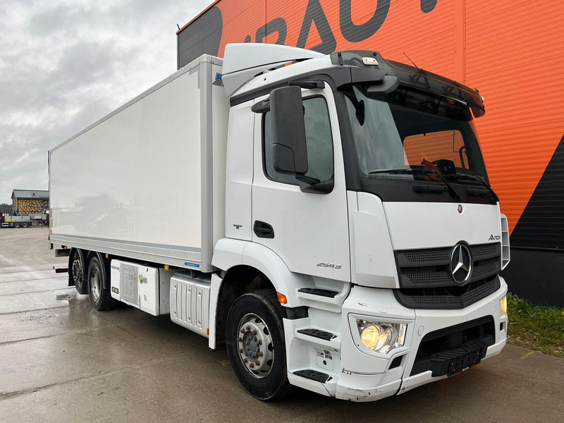 Mercedes-Benz Antos 2543 6x2*4 THERMOKING UT 800 / BOX L=7604 - Frigorífico camión: foto 3 Mercedes-Benz Antos 2543 6x2*4 THERMOKING UT 800 / BOX L=7604 - Frigorífico camión: foto 3