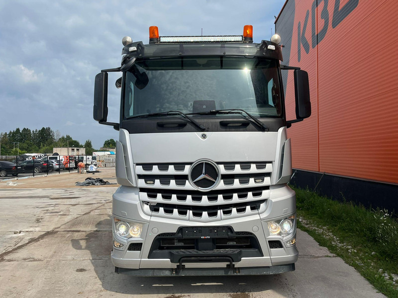 Mercedes-Benz Arocs 3253 8x4*4 RETARDER / BOX L=6176 mm - Volquete camión: foto 3 Mercedes-Benz Arocs 3253 8x4*4 RETARDER / BOX L=6176 mm - Volquete camión: foto 3