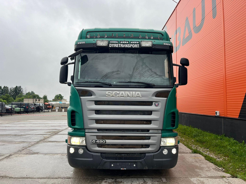 Scania G 480 6x2*4 BOX L=9212 mm / COOLANT LEAKAGE ON 3 RD CYLINDER - Transporte de ganado camión: foto 3 Scania G 480 6x2*4 BOX L=9212 mm / COOLANT LEAKAGE ON 3 RD CYLINDER - Transporte de ganado camión: foto 3