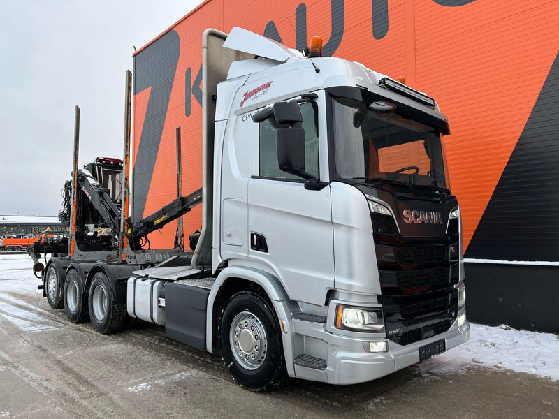 Scania R 520 8x4*4 RETARDER - Camión forestal, Camión grúa: foto 4 Scania R 520 8x4*4 RETARDER - Camión forestal, Camión grúa: foto 4