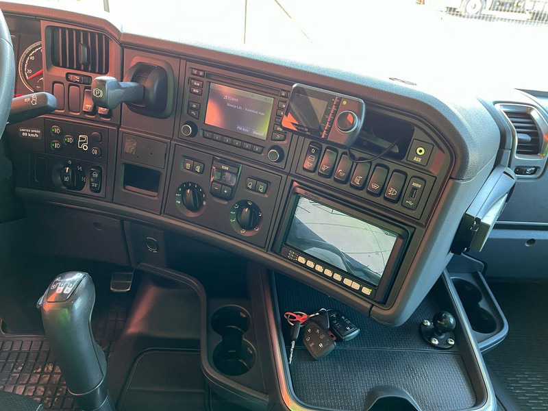 Portavehículos camión Scania R 560 8x4 PK 34002 / WINCH / FALCOM FAS 12000 / PLATFORM L=6564 mm: foto 19