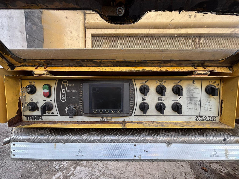Machacadora Tana Shark 200D / CAT C15 ACERT - 403 kw / 5343 hours: foto 18