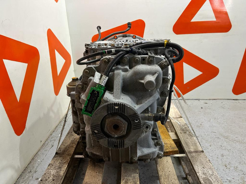 Volvo AT2612D GEARBOX / 3190666 / 22106301 / 21536238 - Caja de cambios para Camión: foto 2 Volvo AT2612D GEARBOX / 3190666 / 22106301 / 21536238 - Caja de cambios para Camión: foto 2