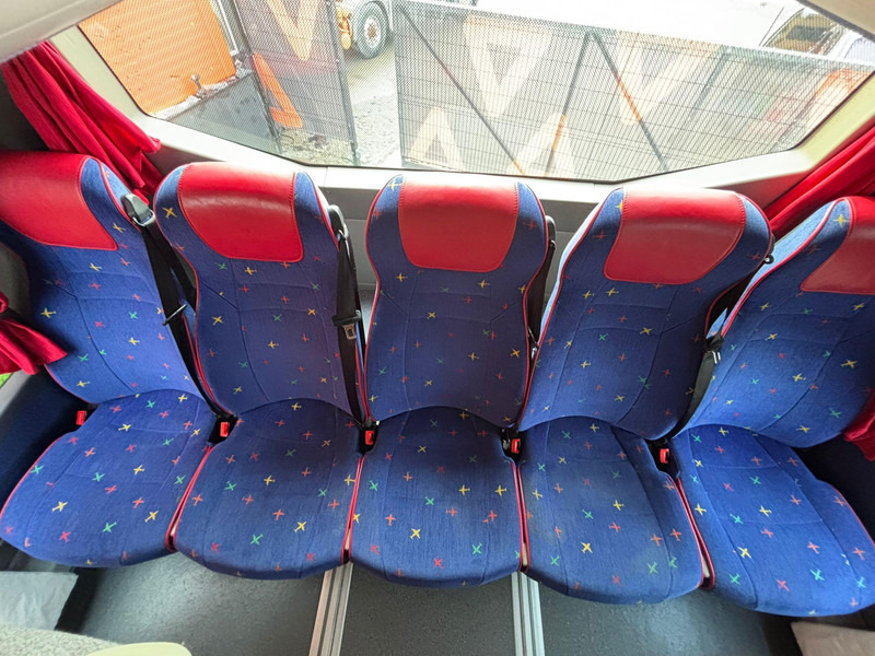 Autocar Volvo B8R 9700 H 6x2*4 61 +1 SEATS / AC / AUXILIARY HEATER / WC: foto 18