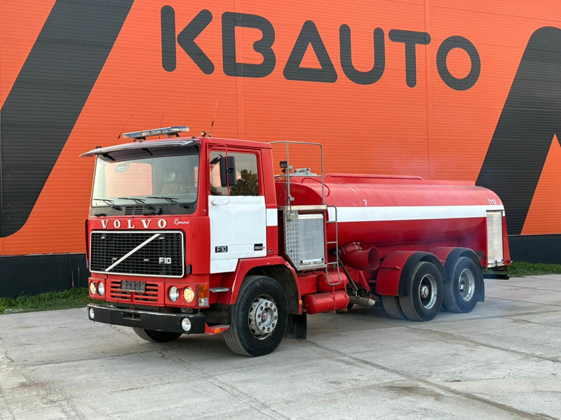 Volvo F 10 6x2 Ruberg / 2700 l/min / tanks 9000 I + 1000 l - Camión de bomberos: foto 1 Volvo F 10 6x2 Ruberg / 2700 l/min / tanks 9000 I + 1000 l - Camión de bomberos: foto 1