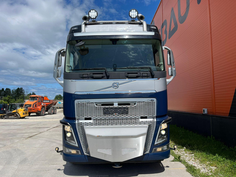 Volvo FH 16 650 8x2*6 HMF 6020K-RC + JIB / PLATFORM L=6344 mm - Camión caja abierta, Camión grúa: foto 3 Volvo FH 16 650 8x2*6 HMF 6020K-RC + JIB / PLATFORM L=6344 mm - Camión caja abierta, Camión grúa: foto 3