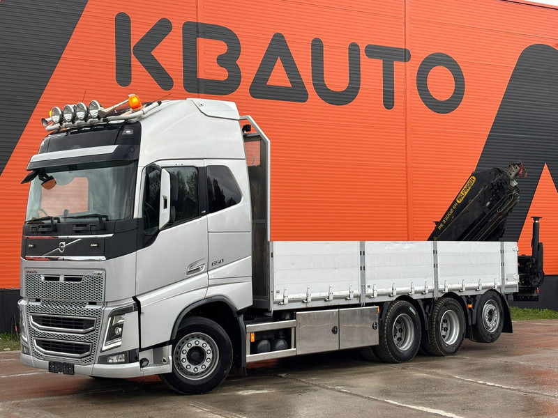 Volvo FH 16 650 8x4*4 PALFINGER PK 33002 EH / PLATFORM L=6779 mm - Camión caja abierta, Camión grúa: foto 2 Volvo FH 16 650 8x4*4 PALFINGER PK 33002 EH / PLATFORM L=6779 mm - Camión caja abierta, Camión grúa: foto 2