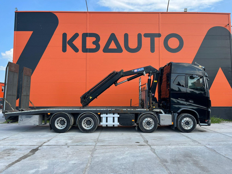 Volvo FH 16 750 8x4 HMF2620K-5 / WINCH / PLATFORM L=7100 mm - Portavehículos camión: foto 5 Volvo FH 16 750 8x4 HMF2620K-5 / WINCH / PLATFORM L=7100 mm - Portavehículos camión: foto 5