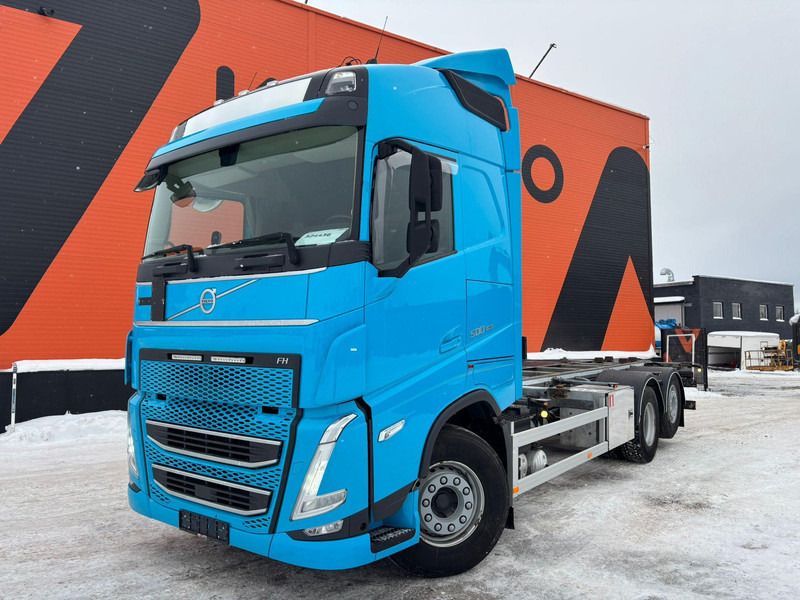 Volvo FH 500 6x2 9 TON FRONT AXLE / RETARDER - Portacontenedore/ Intercambiable camión: foto 2 Volvo FH 500 6x2 9 TON FRONT AXLE / RETARDER - Portacontenedore/ Intercambiable camión: foto 2