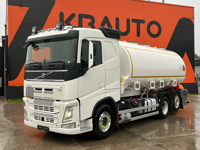 Volvo FH 500 6x2 TANK 22150 l / 6950+4700+4650+5850 l - Cisterna camión: foto 1 Volvo FH 500 6x2 TANK 22150 l / 6950+4700+4650+5850 l - Cisterna camión: foto 1