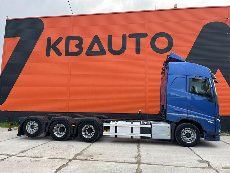 Volvo FH 500 8x4*4 GLOBE XL / RETARDER / CHASSIS L=7589 mm - Chasis camión: foto 4 Volvo FH 500 8x4*4 GLOBE XL / RETARDER / CHASSIS L=7589 mm - Chasis camión: foto 4