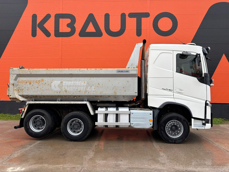 Volvo FH 540 6x4 RETARDER / TANDEM AXLE LIFT / SNOWPLOW EQUIPMENT / BOX L = 4473 mm - Volquete camión: foto 5 Volvo FH 540 6x4 RETARDER / TANDEM AXLE LIFT / SNOWPLOW EQUIPMENT / BOX L = 4473 mm - Volquete camión: foto 5