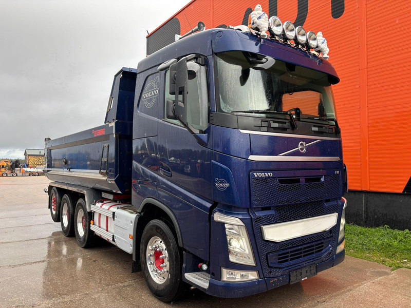 Volvo FH 540 8x4*4 BOX L=5522 mm - Volquete camión: foto 4 Volvo FH 540 8x4*4 BOX L=5522 mm - Volquete camión: foto 4