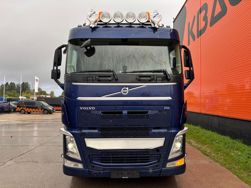Volvo FH 540 8x4*4 BOX L=5522 mm - Volquete camión: foto 3 Volvo FH 540 8x4*4 BOX L=5522 mm - Volquete camión: foto 3