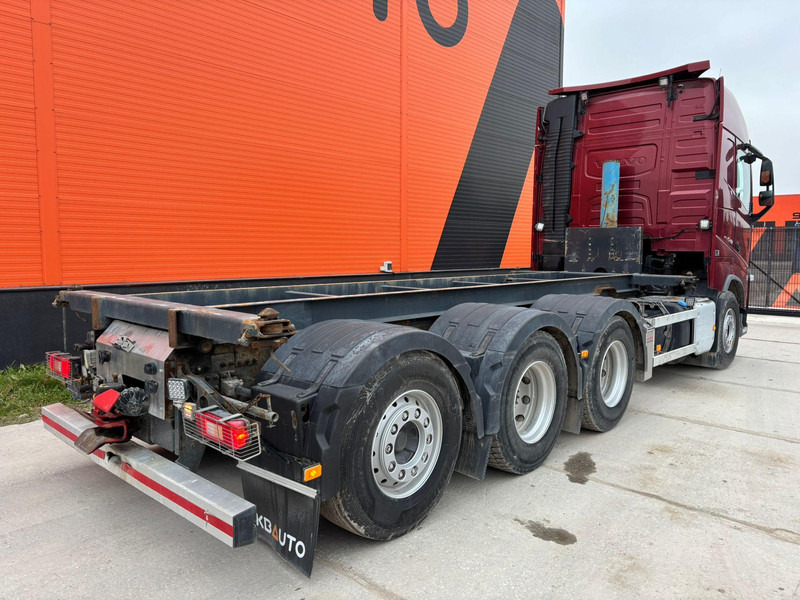 Volvo FH 540 8x4*4 CHASSIS L=6124 mm - Chasis camión: foto 5 Volvo FH 540 8x4*4 CHASSIS L=6124 mm - Chasis camión: foto 5
