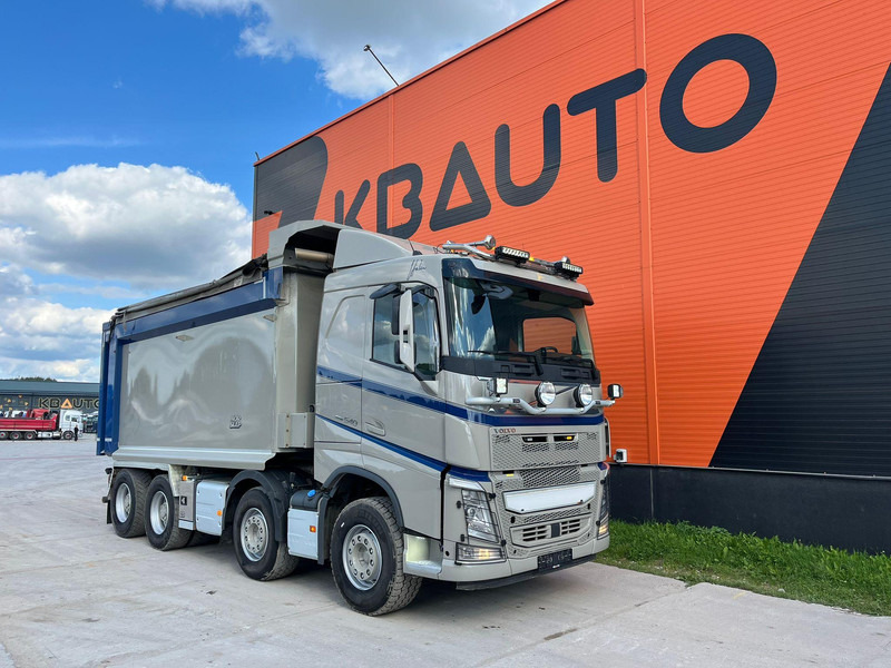 Volvo FH 540 8x4 HYDRAULIC TENT / RETARDER / TANDEM AXLE LIFT - Volquete camión: foto 4 Volvo FH 540 8x4 HYDRAULIC TENT / RETARDER / TANDEM AXLE LIFT - Volquete camión: foto 4