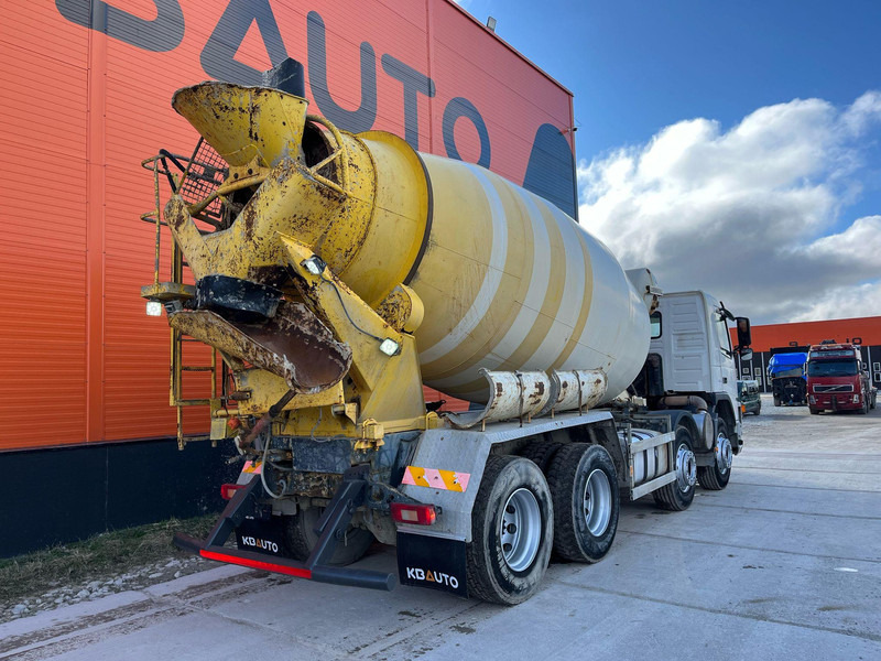 Volvo FM 12 420 8x4 INTERMIX IMF 10 m3 / FULL STEEL / ANALOG TACHOGAPH - Camión hormigonera: foto 5 Volvo FM 12 420 8x4 INTERMIX IMF 10 m3 / FULL STEEL / ANALOG TACHOGAPH - Camión hormigonera: foto 5