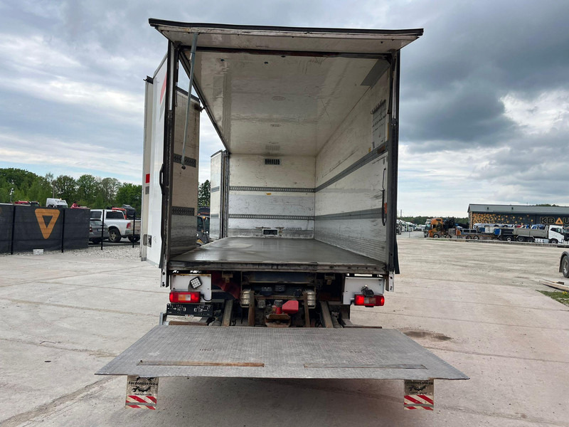 Camión caja cerrada Volvo FM 330 4x2 BOX L=7533 mm: foto 11 Camión caja cerrada Volvo FM 330 4x2 BOX L=7533 mm: foto 11