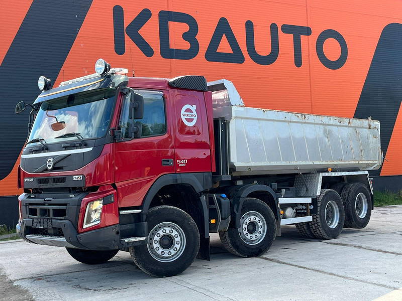 Volvo FMX 540 8x4 RETARDER / TANDEM AXLE LIFT / BIG AXLES - Volquete camión: foto 1 Volvo FMX 540 8x4 RETARDER / TANDEM AXLE LIFT / BIG AXLES - Volquete camión: foto 1