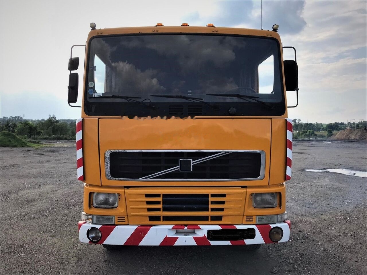 Volvo F1234C - Cabeza tractora: foto 2 Volvo F1234C - Cabeza tractora: foto 2