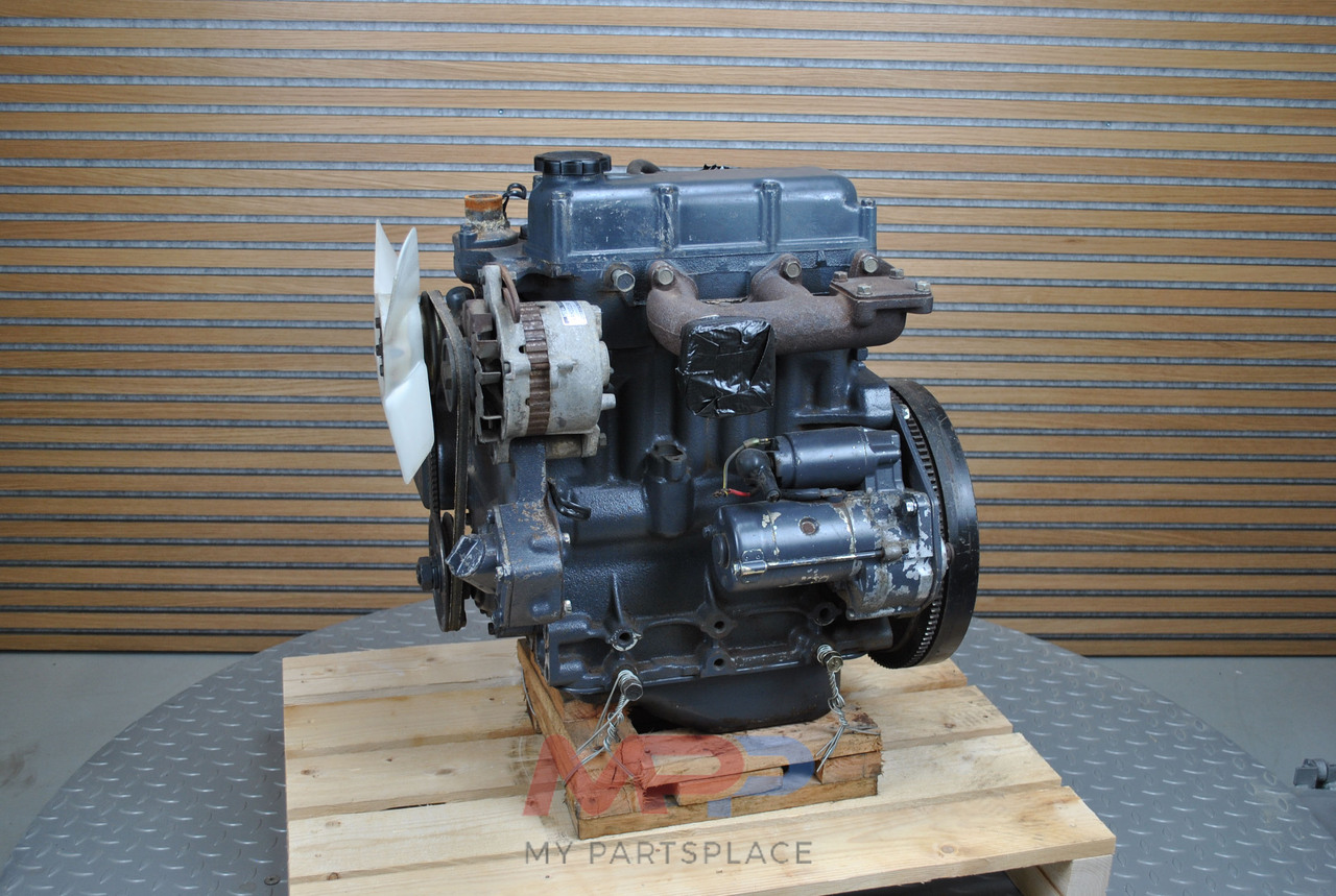 MITSUBISHI K3H - Piezas de recambio para Tractor: foto 4 MITSUBISHI K3H - Piezas de recambio para Tractor: foto 4