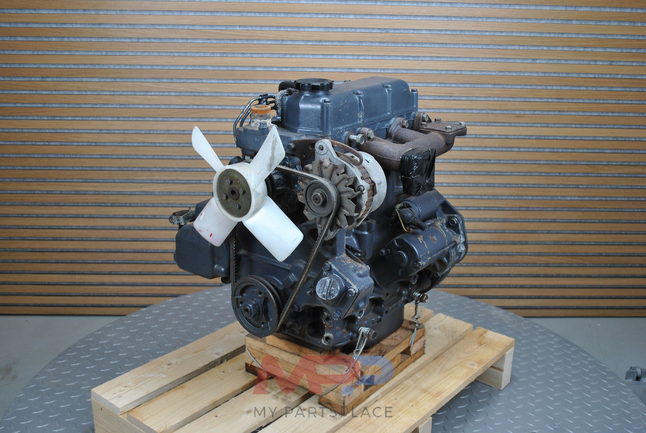 MITSUBISHI K3H - Piezas de recambio para Tractor: foto 2 MITSUBISHI K3H - Piezas de recambio para Tractor: foto 2