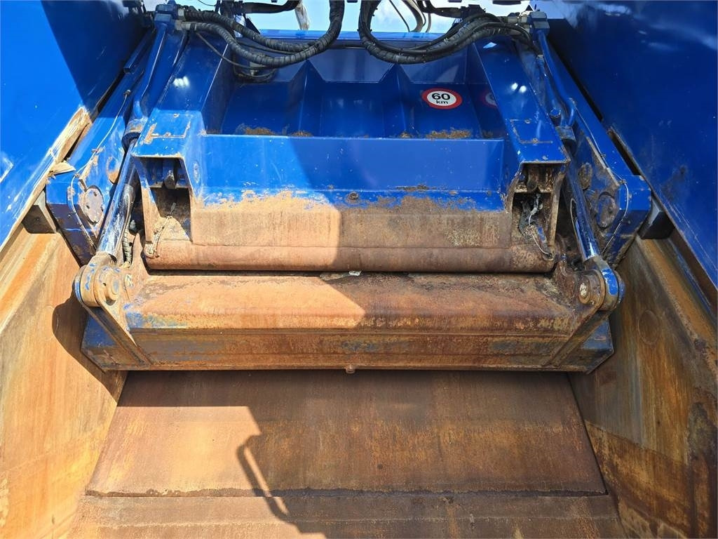 Camión de basura DAF LF 2011 MOL PUSHER 2000 Garbage Truck: foto 13 Camión de basura DAF LF 2011 MOL PUSHER 2000 Garbage Truck: foto 13