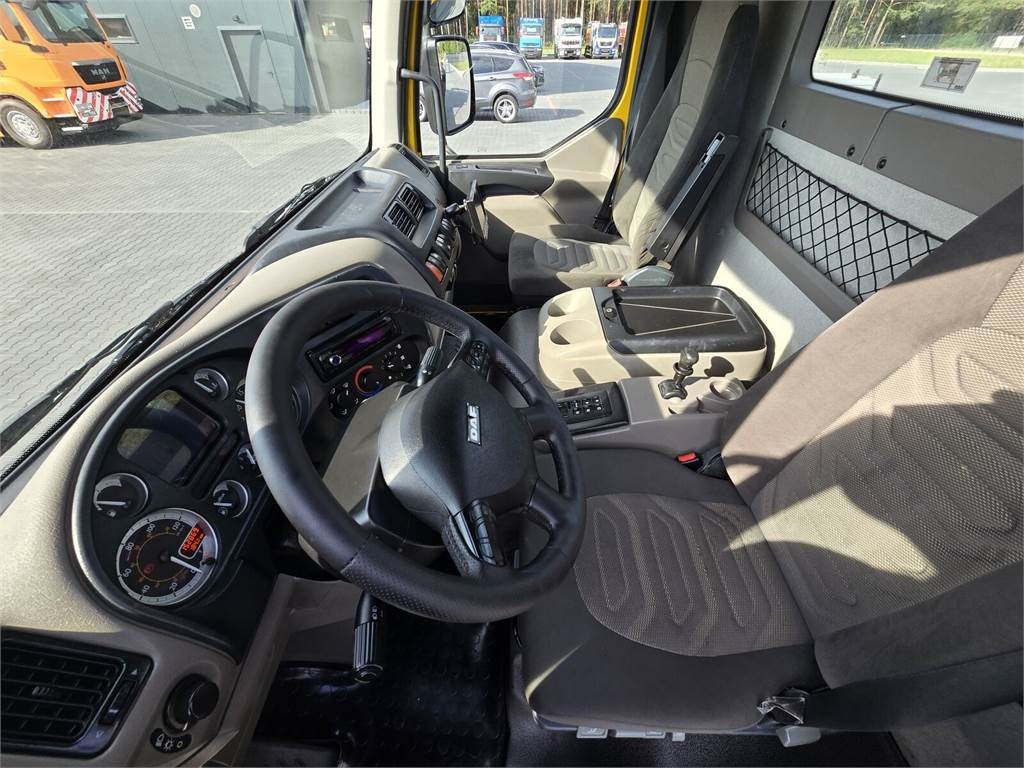 Leasing financiero de  DAF WHALE 2012 WUKO for the collection of liquid waste leasing DAF WHALE 2012 WUKO for the collection of liquid waste: foto 33