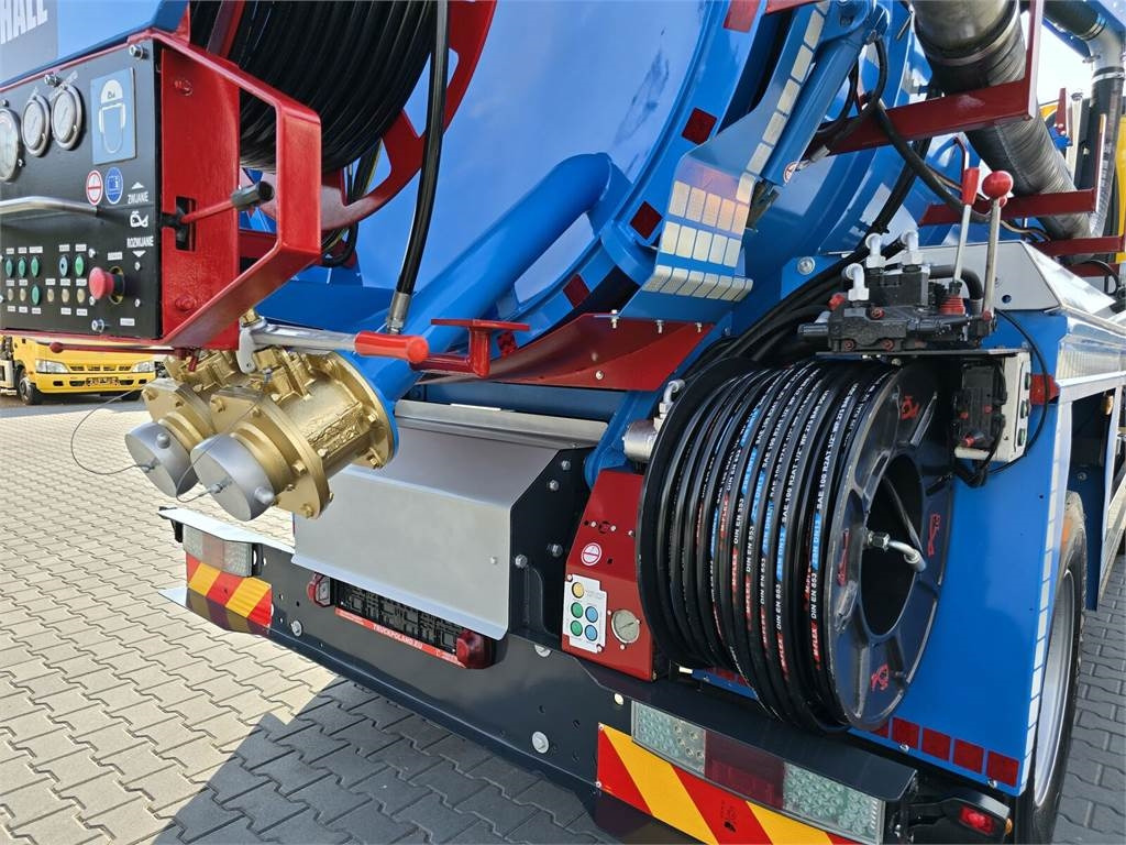 Leasing financiero de  DAF WHALE 2012 WUKO for the collection of liquid waste leasing DAF WHALE 2012 WUKO for the collection of liquid waste: foto 17