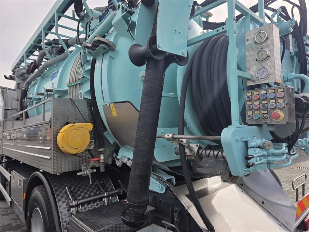 Leasing financiero de DAF WUKO JUROP KOMBI FOR SEWAGE CLEANING  leasing DAF WUKO JUROP KOMBI FOR SEWAGE CLEANING: foto 17