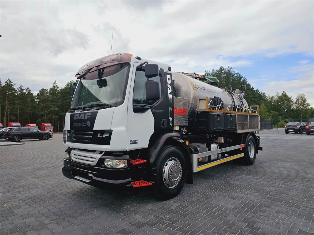 DAF WUKO SCK-4HW for collecting waste liquid separator  - Limpieza de alcantarillado: foto 3 DAF WUKO SCK-4HW for collecting waste liquid separator  - Limpieza de alcantarillado: foto 3