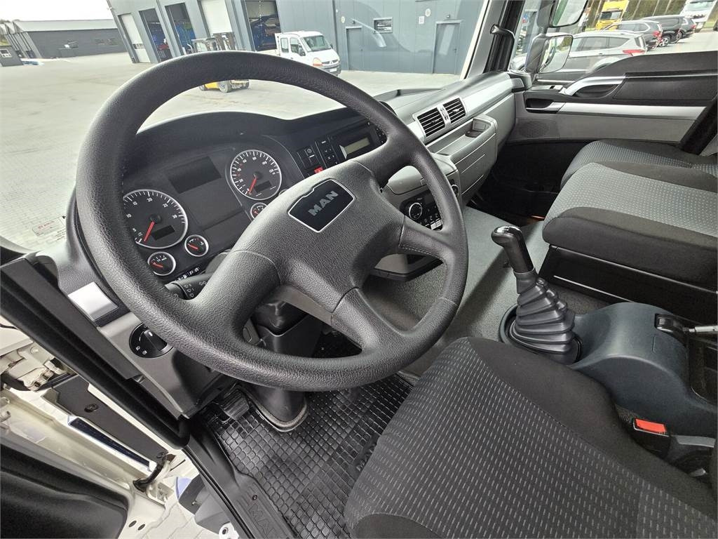 Limpieza de alcantarillado MAN TGM 4x4 GAMON PW8 for collecting liquid waste sepa: foto 40 Limpieza de alcantarillado MAN TGM 4x4 GAMON PW8 for collecting liquid waste sepa: foto 40