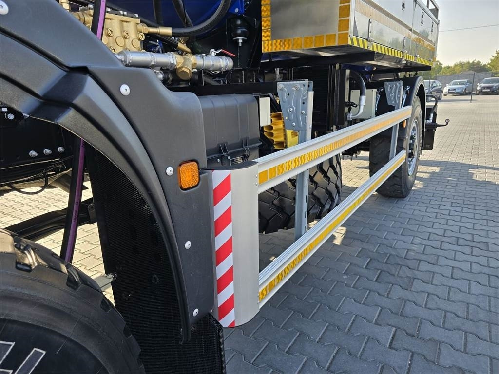 MAN TGM 4x4 GAMON PW8 for collecting liquid waste sepa - Limpieza de alcantarillado: foto 4 MAN TGM 4x4 GAMON PW8 for collecting liquid waste sepa - Limpieza de alcantarillado: foto 4