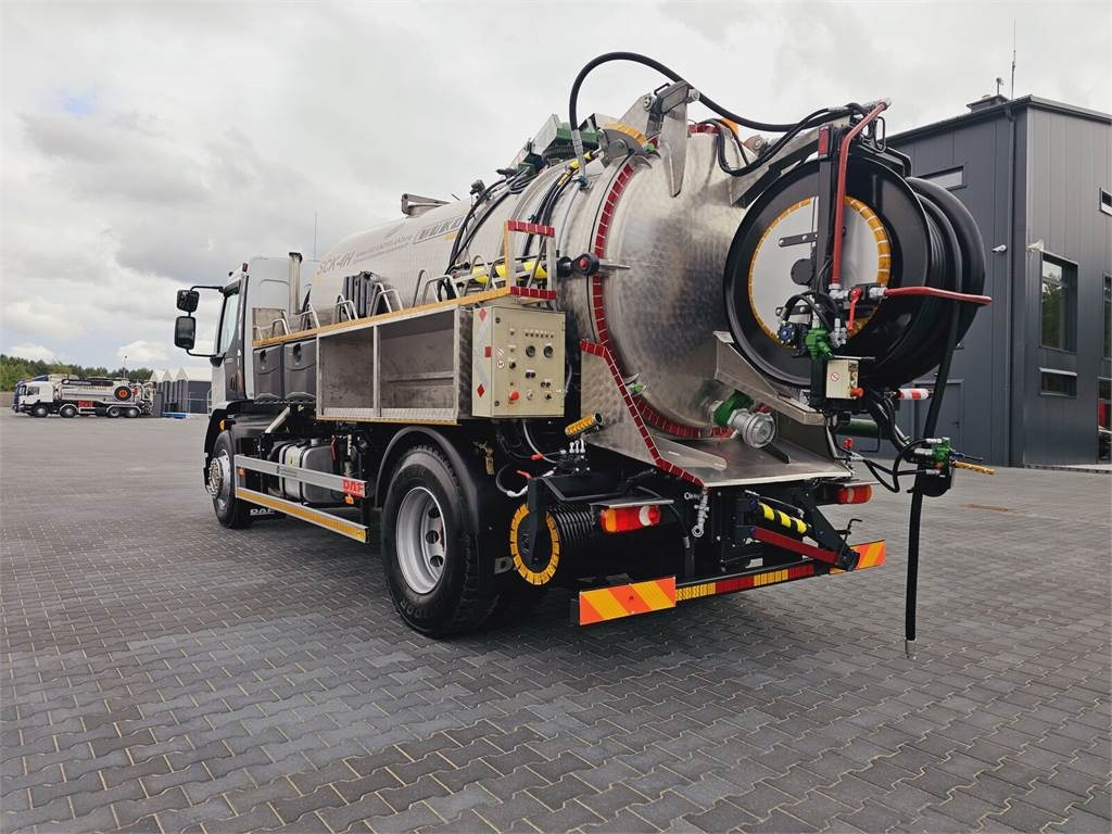 DAF WUKO SCK-4HW for collecting waste liquid separator - Vehículo municipal: foto 5 DAF WUKO SCK-4HW for collecting waste liquid separator - Vehículo municipal: foto 5
