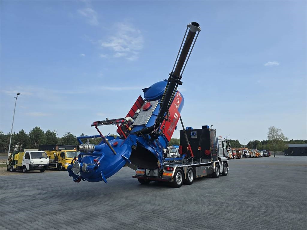 MAN Disab Centurion P210/9 - Vehículo municipal: foto 1 MAN Disab Centurion P210/9 - Vehículo municipal: foto 1