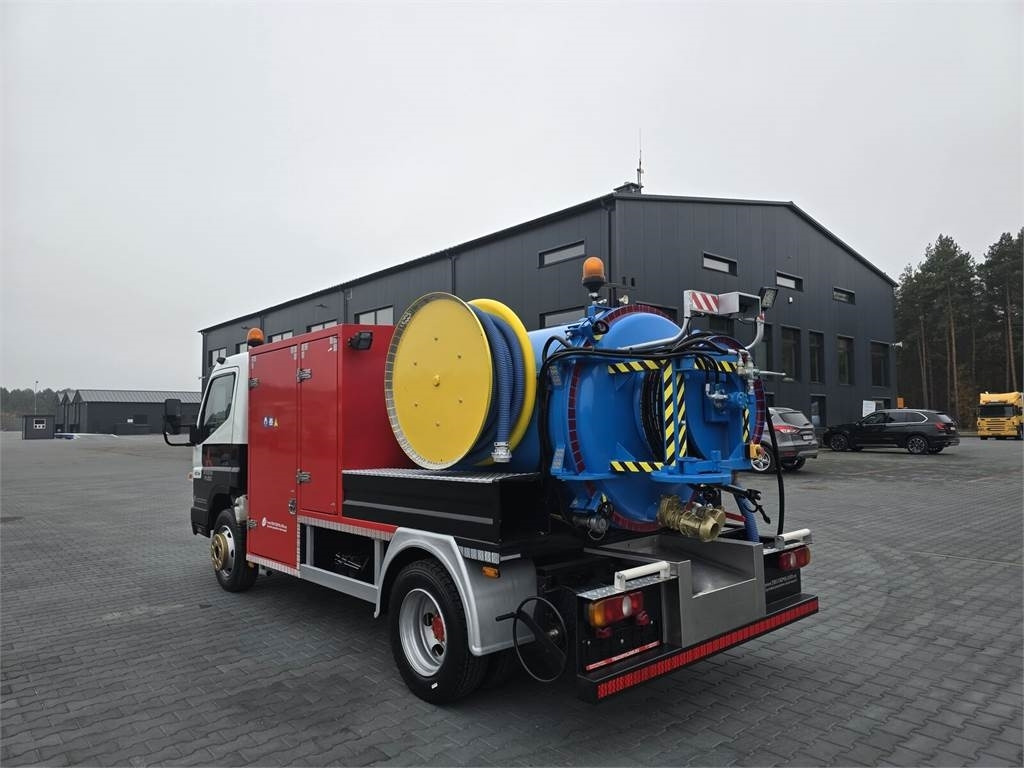 Mitsubishi RIONED COMBI WUKO FOR CLEANING SEWAGE - Vehículo municipal: foto 4 Mitsubishi RIONED COMBI WUKO FOR CLEANING SEWAGE - Vehículo municipal: foto 4