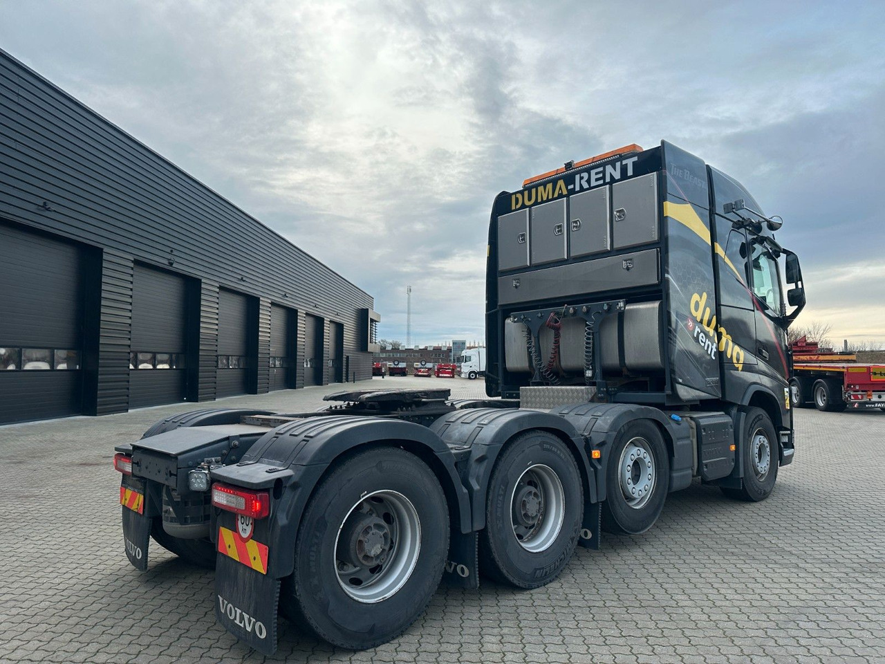 Volvo FH16 750 8x4 250 to. - Cabeza tractora: foto 3 Volvo FH16 750 8x4 250 to. - Cabeza tractora: foto 3