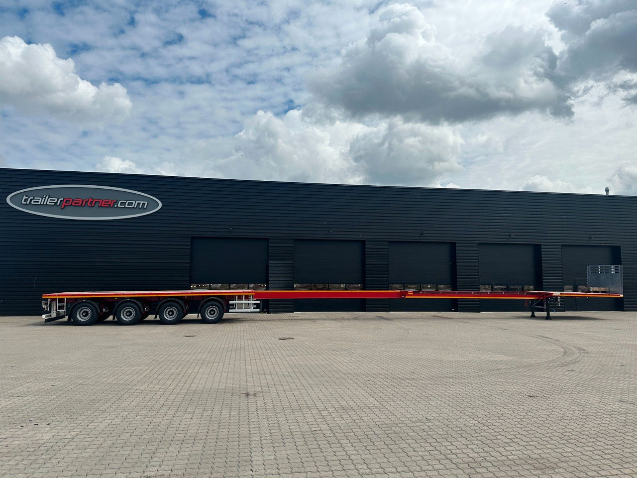 Faymonville Maxtrailer 4 achs tele auflieger / 29.000 mm - Semirremolque plataforma/ Caja abierta: foto 1 Faymonville Maxtrailer 4 achs tele auflieger / 29.000 mm - Semirremolque plataforma/ Caja abierta: foto 1
