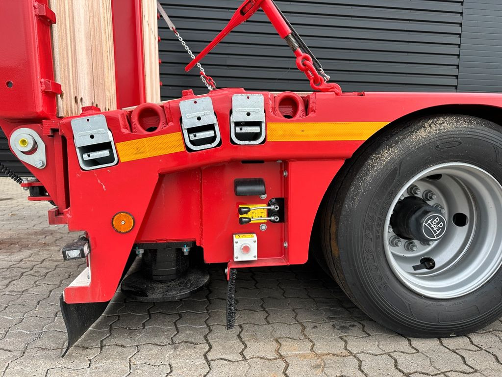 Faymonville Multimax 4 achs tieflader / Baggermulde Faymonville Multimax 4 achs tieflader / Baggermulde - Góndola rebajadas semirremolque: foto 5 Faymonville Multimax 4 achs tieflader / Baggermulde Faymonville Multimax 4 achs tieflader / Baggermulde - Góndola rebajadas semirremolque: foto 5