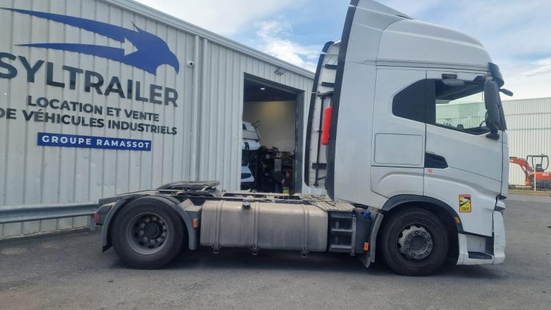 Iveco S-WAY 530 - Cabeza tractora: foto 2 Iveco S-WAY 530 - Cabeza tractora: foto 2