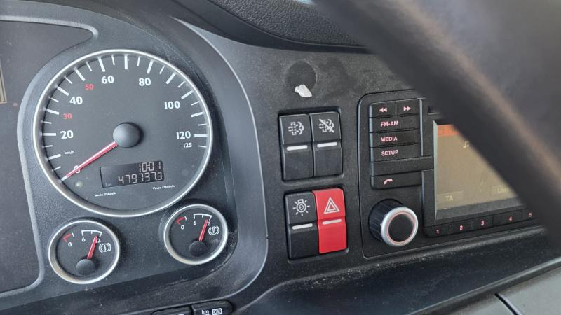 Cabeza tractora MAN TGX 33.560: foto 11